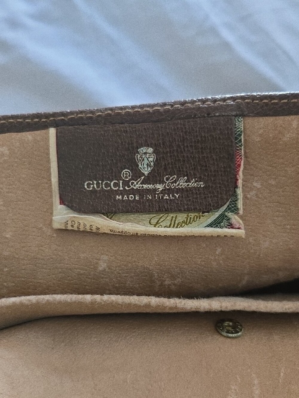 Vintage Gucci GG Supreme Sherry Line Clutch With Strap - Picture 7 of 11